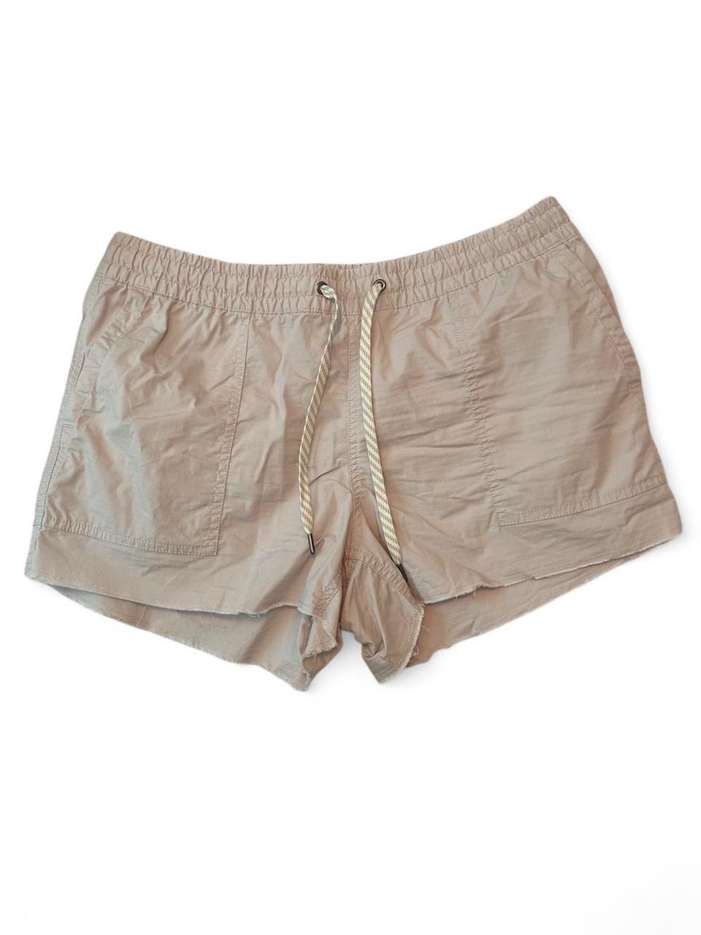 Women’s Vuori cream vintage ripstop short- Size Large